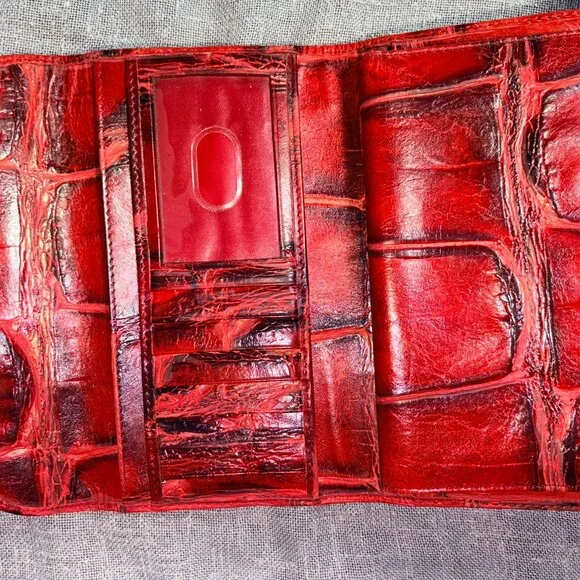 Beautiful Red Dooney & Bourke - Picture 12 of 15